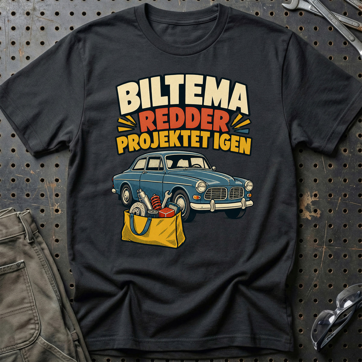 
Biltema redder projektet igen – Tegneserie – Unisex T-Shirt med tryk foran, farve: Sort