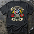 Buick Rigtige Kvinder Kører – Roser og Flammer T-Shirt – Sort