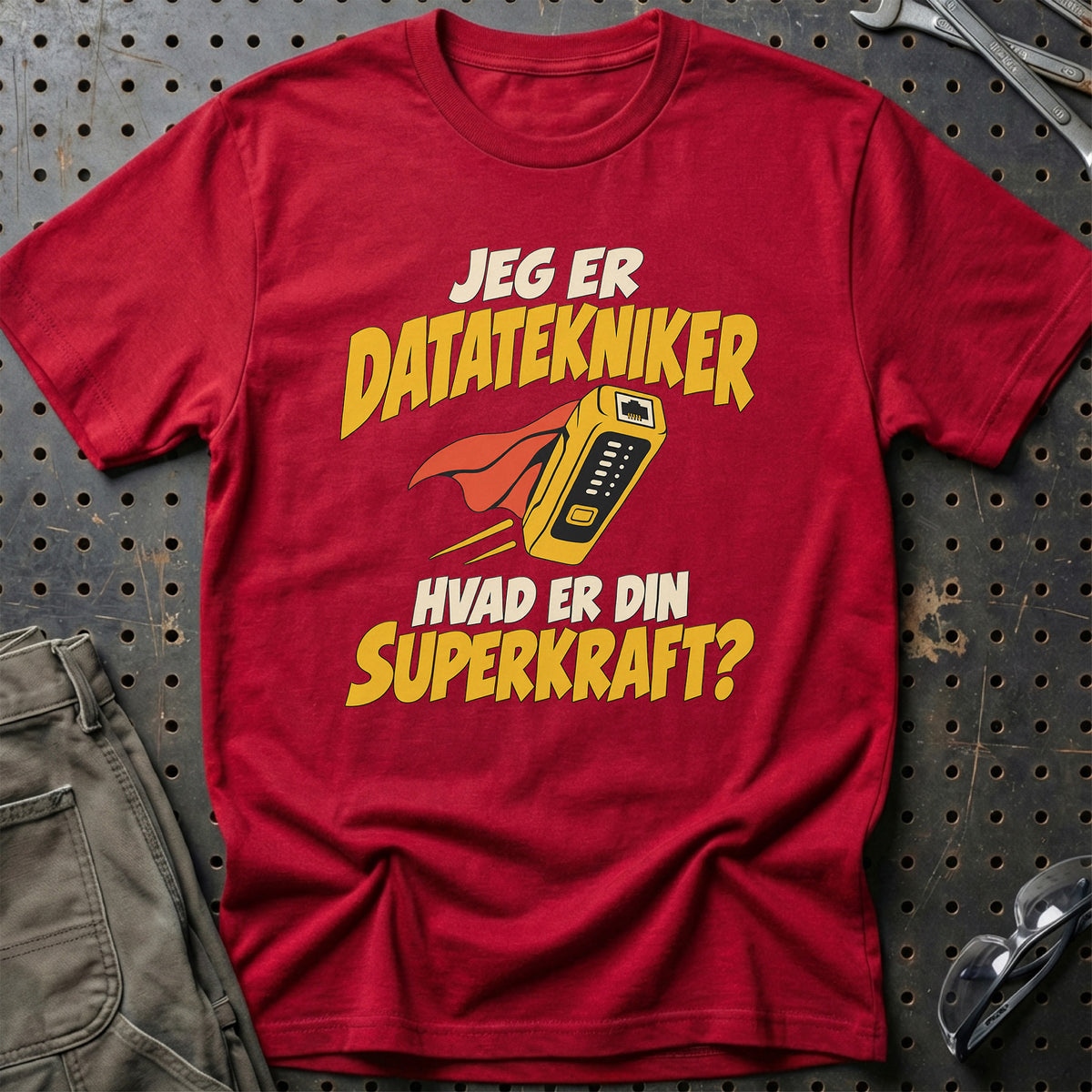 
Datatekniker – Hvad er din superkraft? – Unisex T-Shirt – Rød
