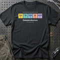 
Datatekniker – Datateknikerium – Unisex T-Shirt med tryk foran, farve: Sort
