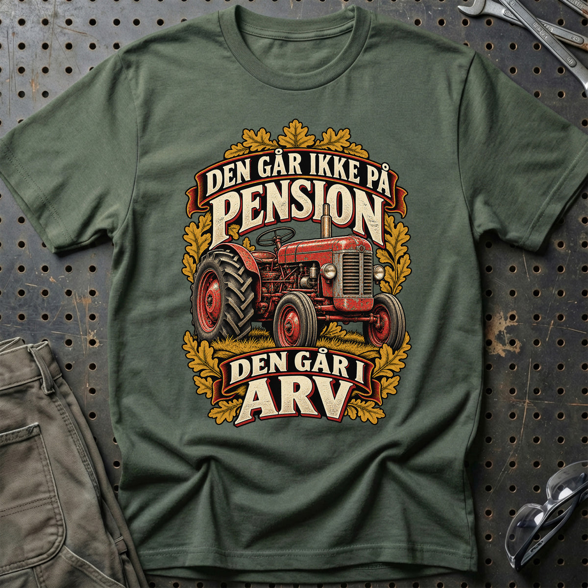 
Den går ikke på pension den går i arv – Illustration – Unisex T-Shirt – Grøn Militær