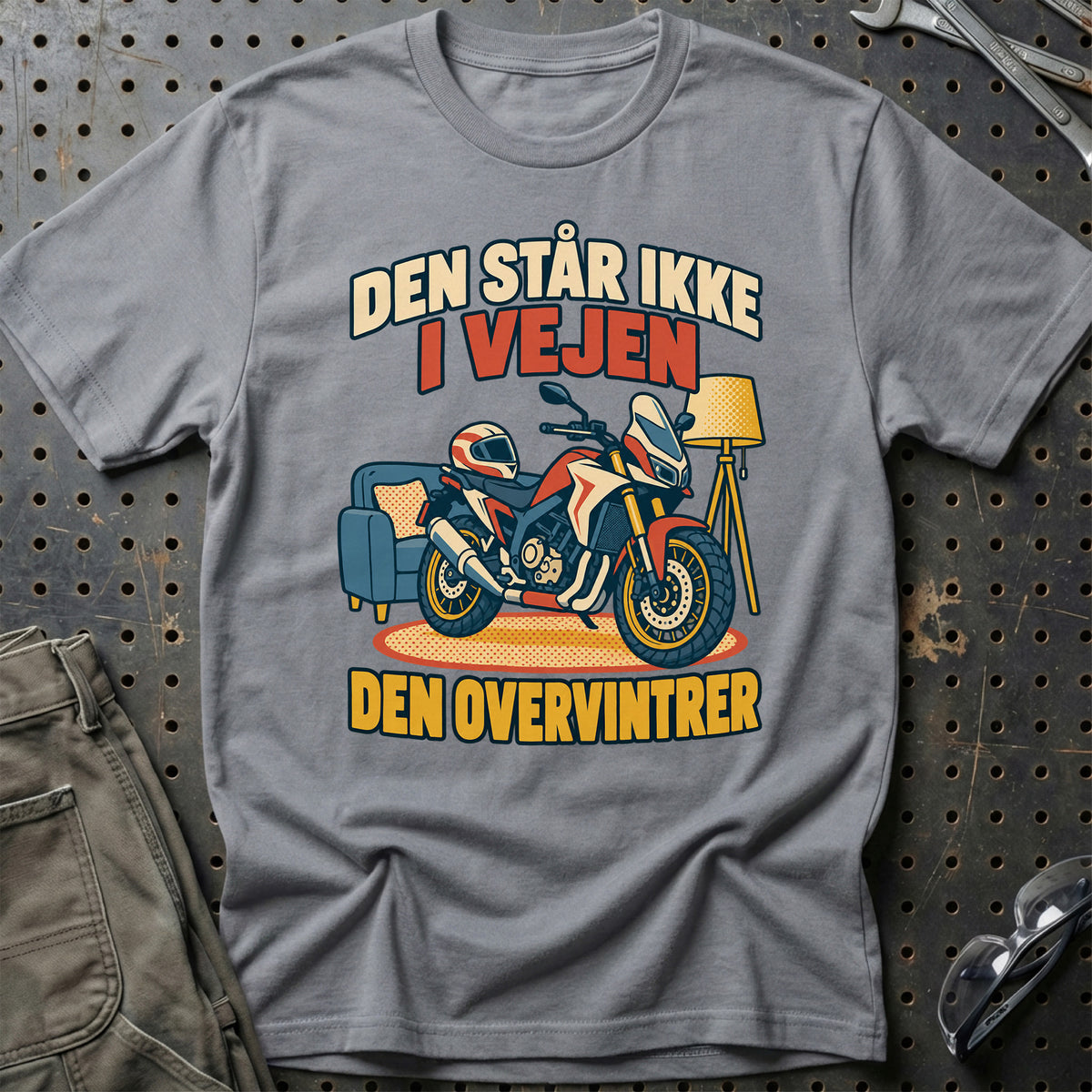 
Den står ikke i vejen den overvintrer – Retro – Unisex T-Shirt – Grå Sport