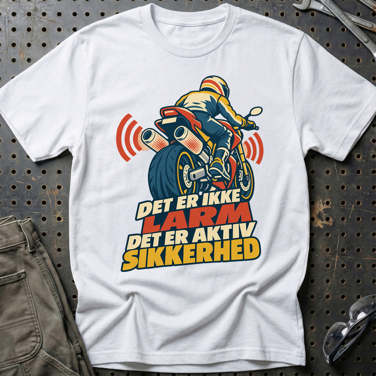 
Det er ikke larm det er aktiv sikkerhed – Retro – Unisex T-Shirt – Hvid