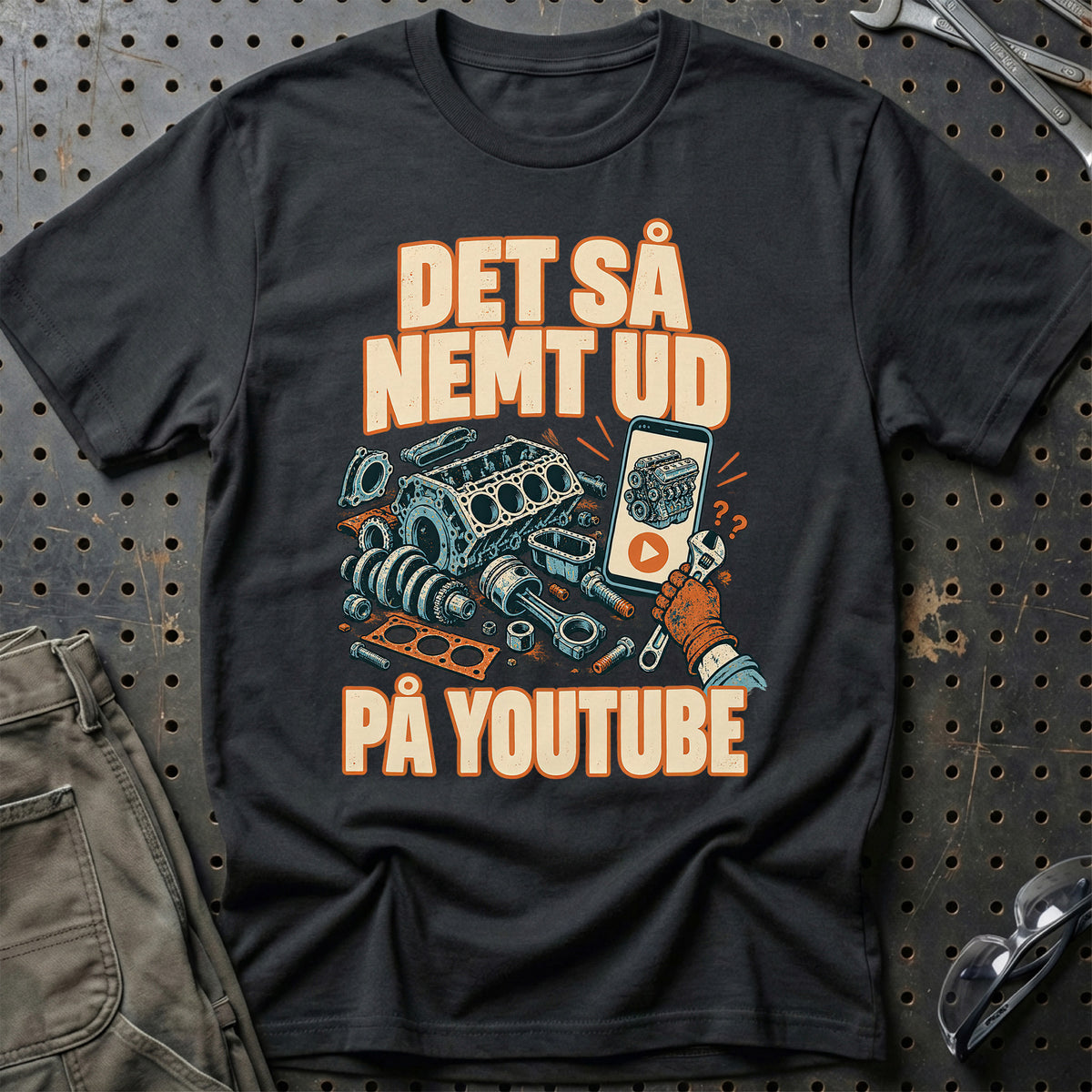 Det Så Nemt Ud På YouTube T-Shirt – Sort