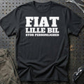 Fiat – Lille Bil – Stor Personlighed T-Shirt – Sort