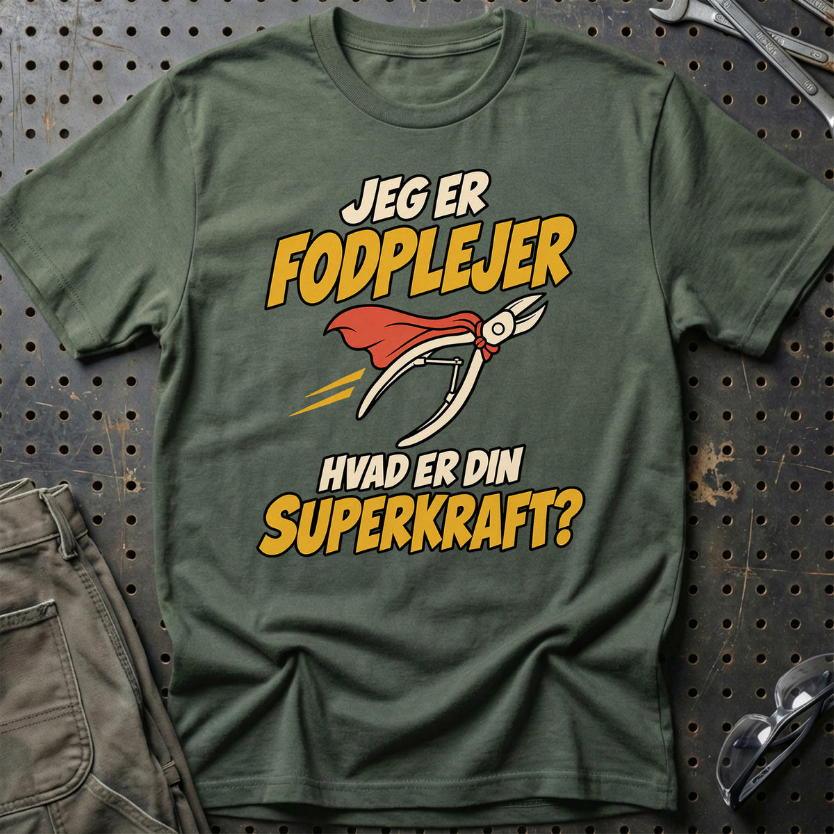
Fodplejer – Hvad er din superkraft? – Unisex T-Shirt – Grøn Militær