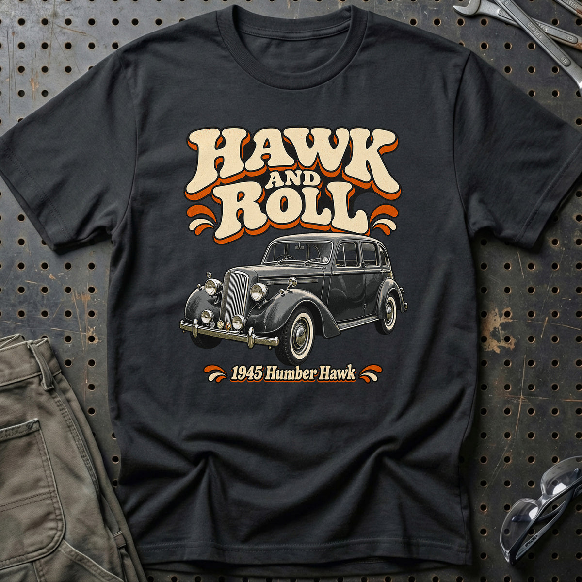 
Humber Hawk 1945 – Hawk and Roll T-Shirt – Sort