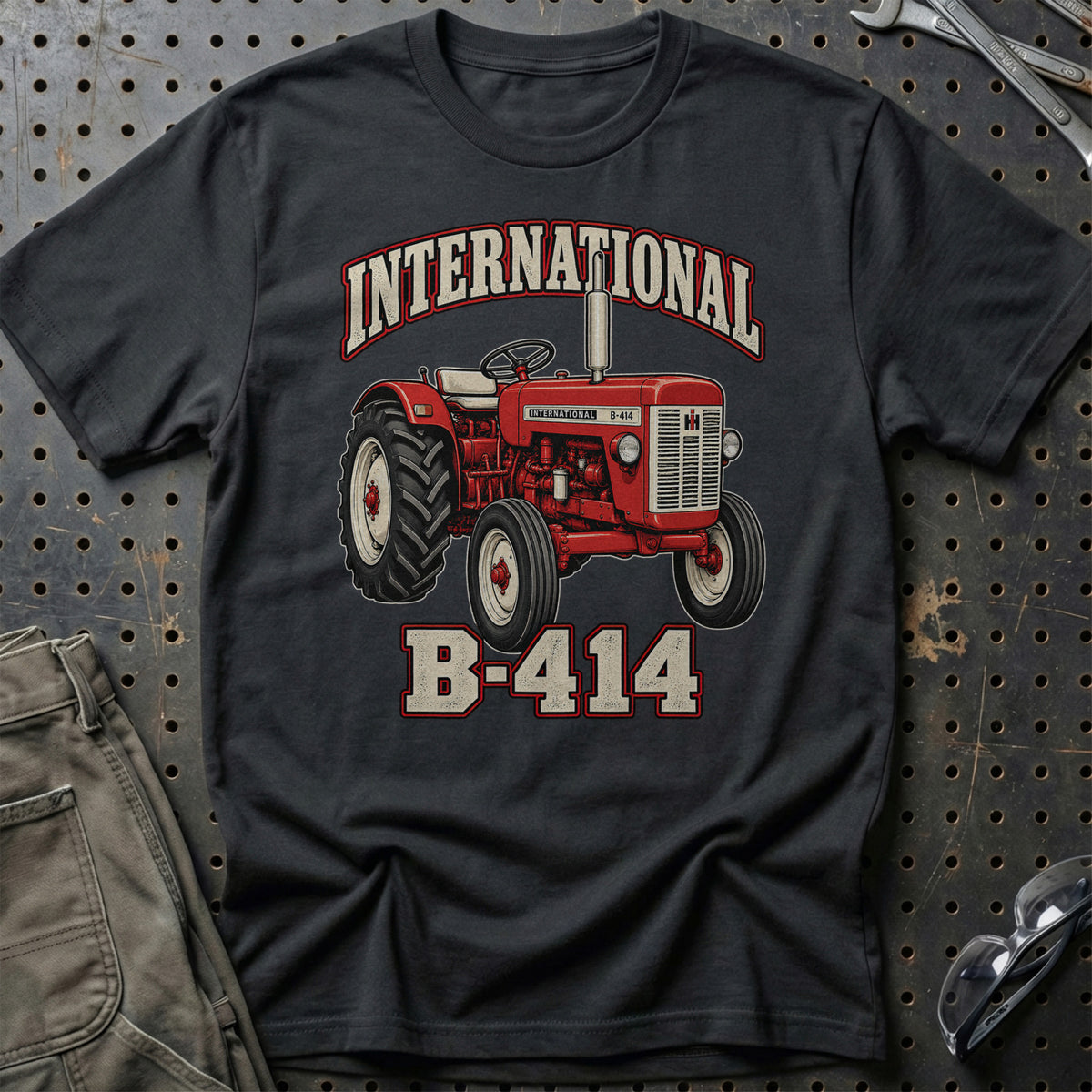 International B-414 T-Shirt – Sort