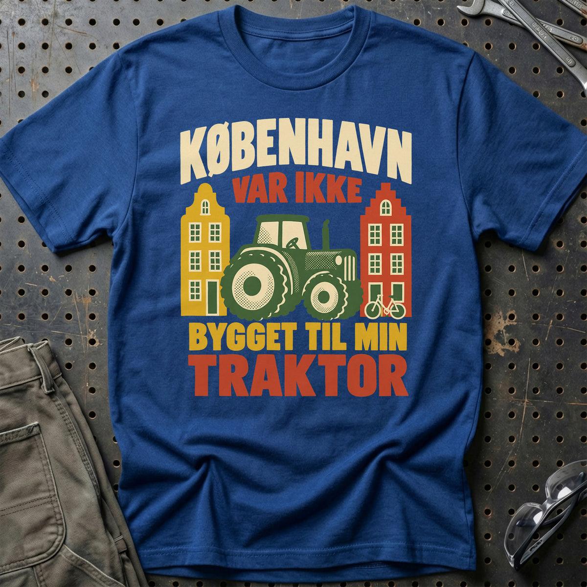 
København var ikke bygget til min traktor – Retro – Unisex T-Shirt – Blå Royal