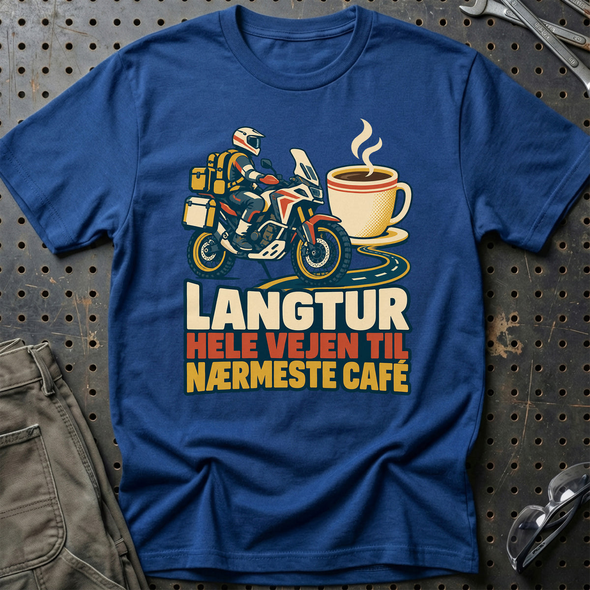 
Langtur hele vejen til nærmeste café – Retro – Unisex T-Shirt – Blå Royal