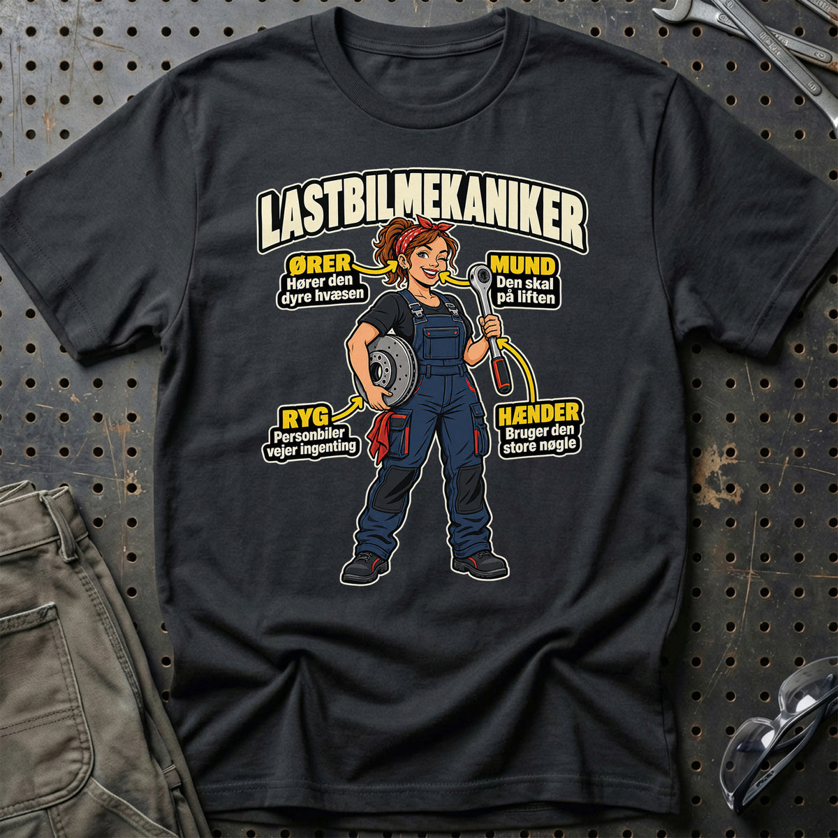 Lastbilmekaniker – Anatomi T-Shirt – Sort
