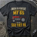 Massey Ferguson 65 – Ingen Er Perfekt T-Shirt – Sort