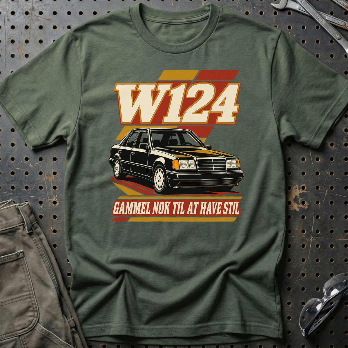 
Mercedes W124 – Gammel nok til at have stil – Unisex T-Shirt – Grøn Militær