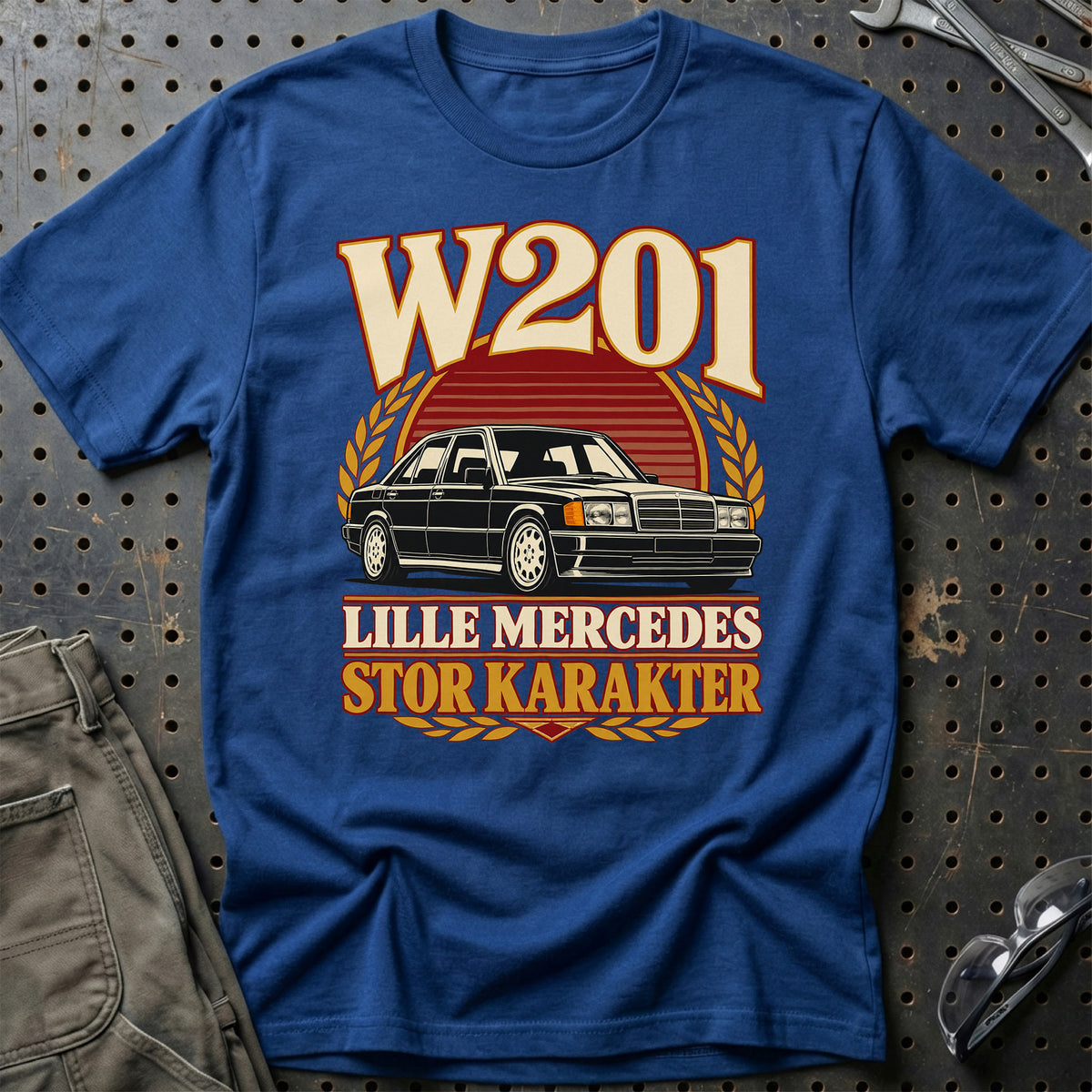 
Mercedes W201 – Lille Mercedes, stor karakter – Unisex T-Shirt – Blå Royal