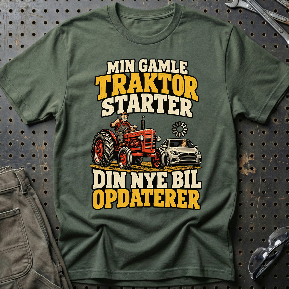 
Min gamle traktor starter din nye bil opdaterer – Illustration – Unisex T-Shirt – Grøn Militær