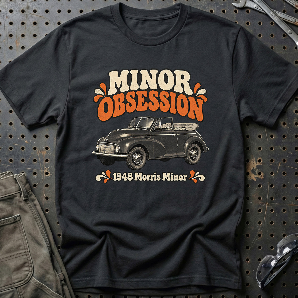 
Morris Minor 1948 – Minor Obsession T-Shirt – Sort