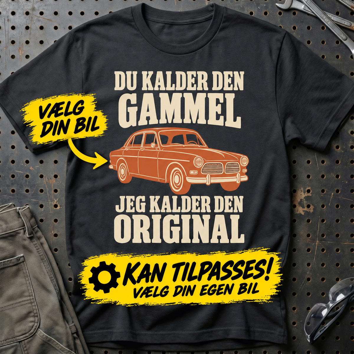 Personlig – Du kalder den gammel, jeg kalder den original – T-shirt med din bil – Sort