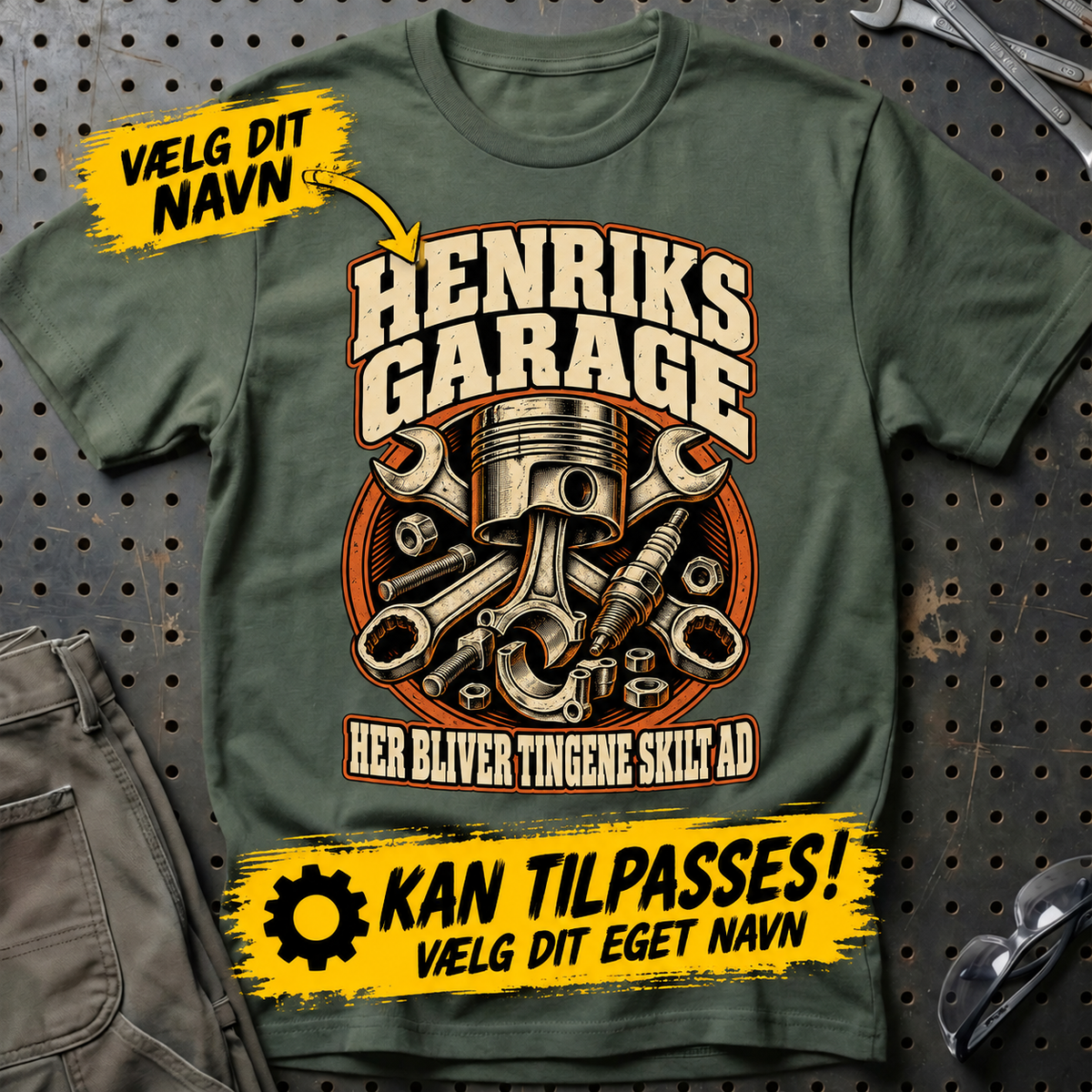 Personlig garage – T-Shirt med dit navn – Grøn Militær