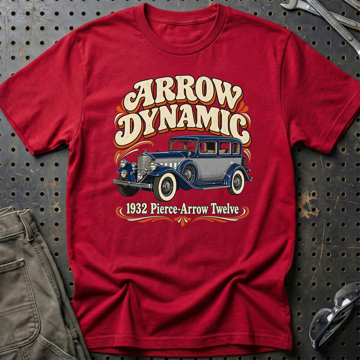 
Pierce-Arrow Twelve 1932 – Arrow Dynamic T-Shirt – Rød