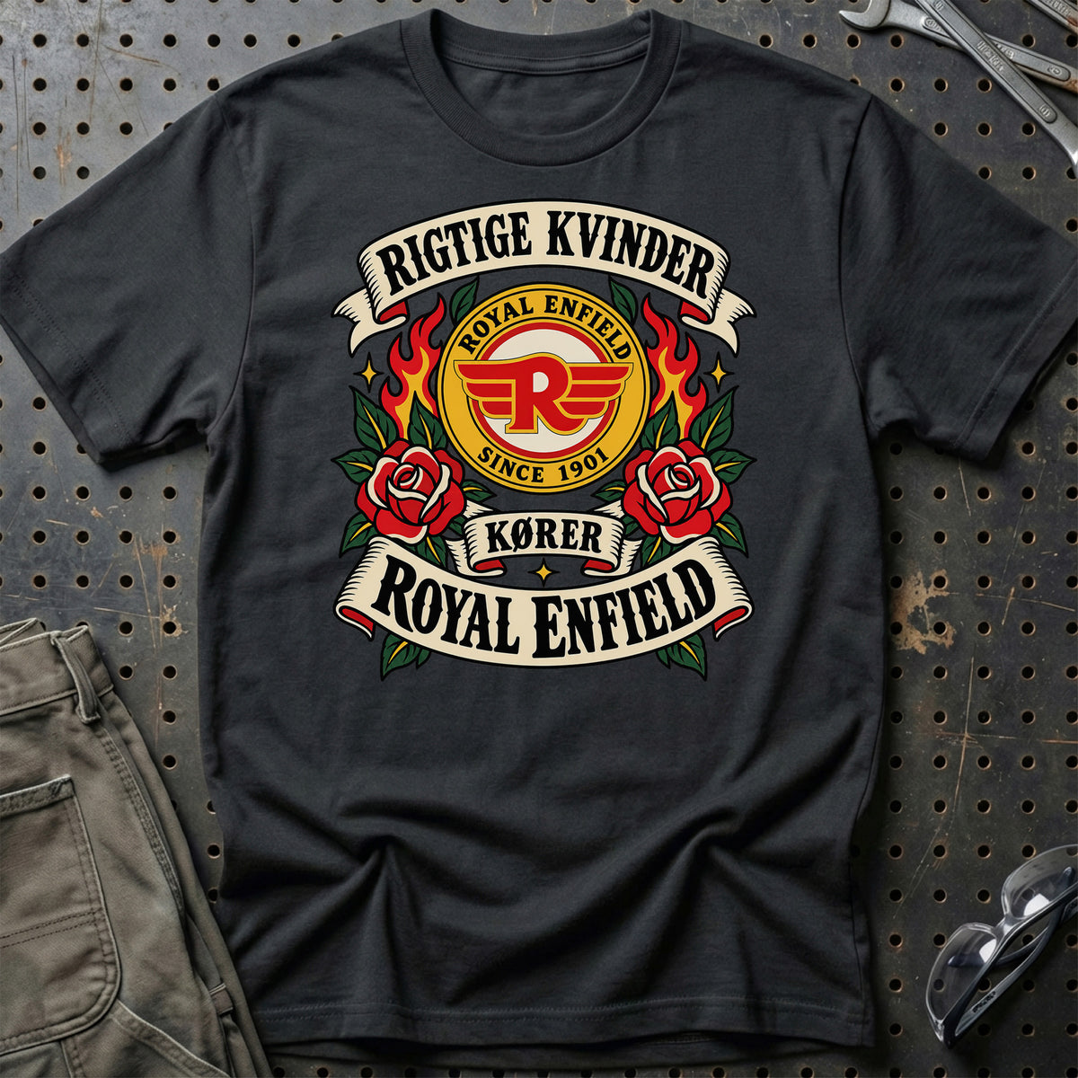 Royal Enfield Rigtige Kvinder Kører – Roser og Flammer T-Shirt – Sort