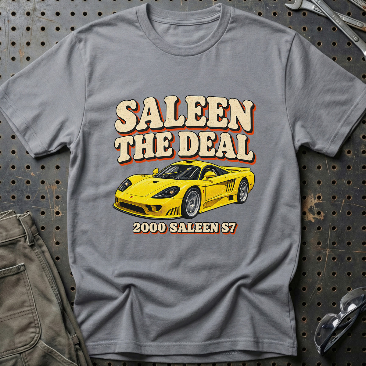 
Saleen S7 2000 – Saleen the Deal T-Shirt – Grå Sport