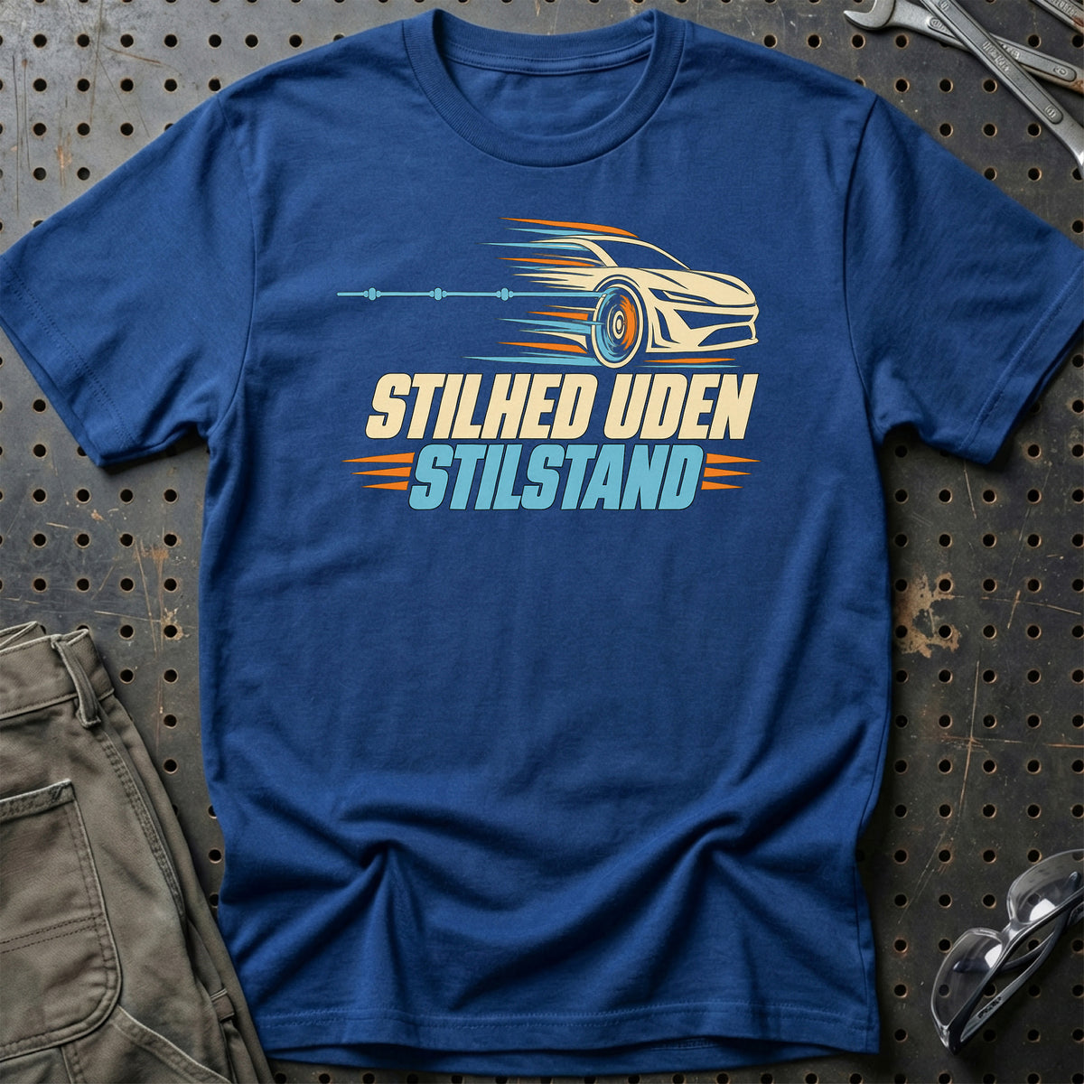 
Stilhed uden stilstand – Unisex T-Shirt – Blå Royal