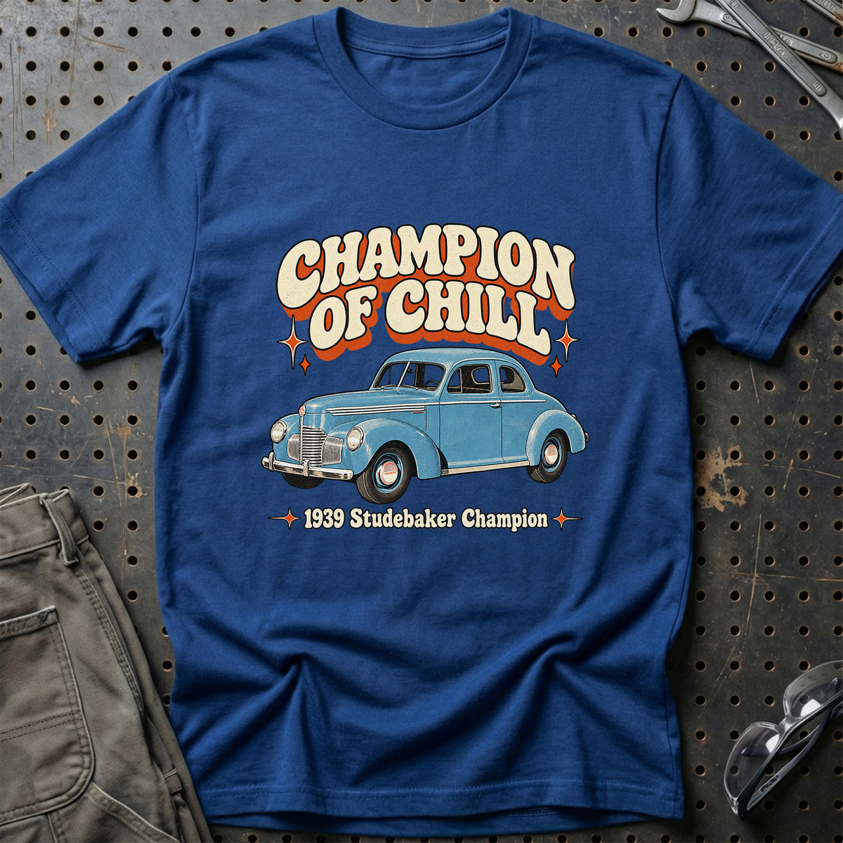 
Studebaker Champion 1939 – Champion of Chill T-Shirt – Blå Royal
