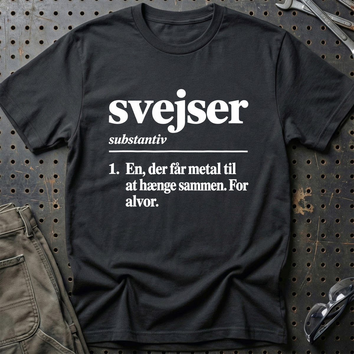 
Svejser – Definition T-Shirt – Sort