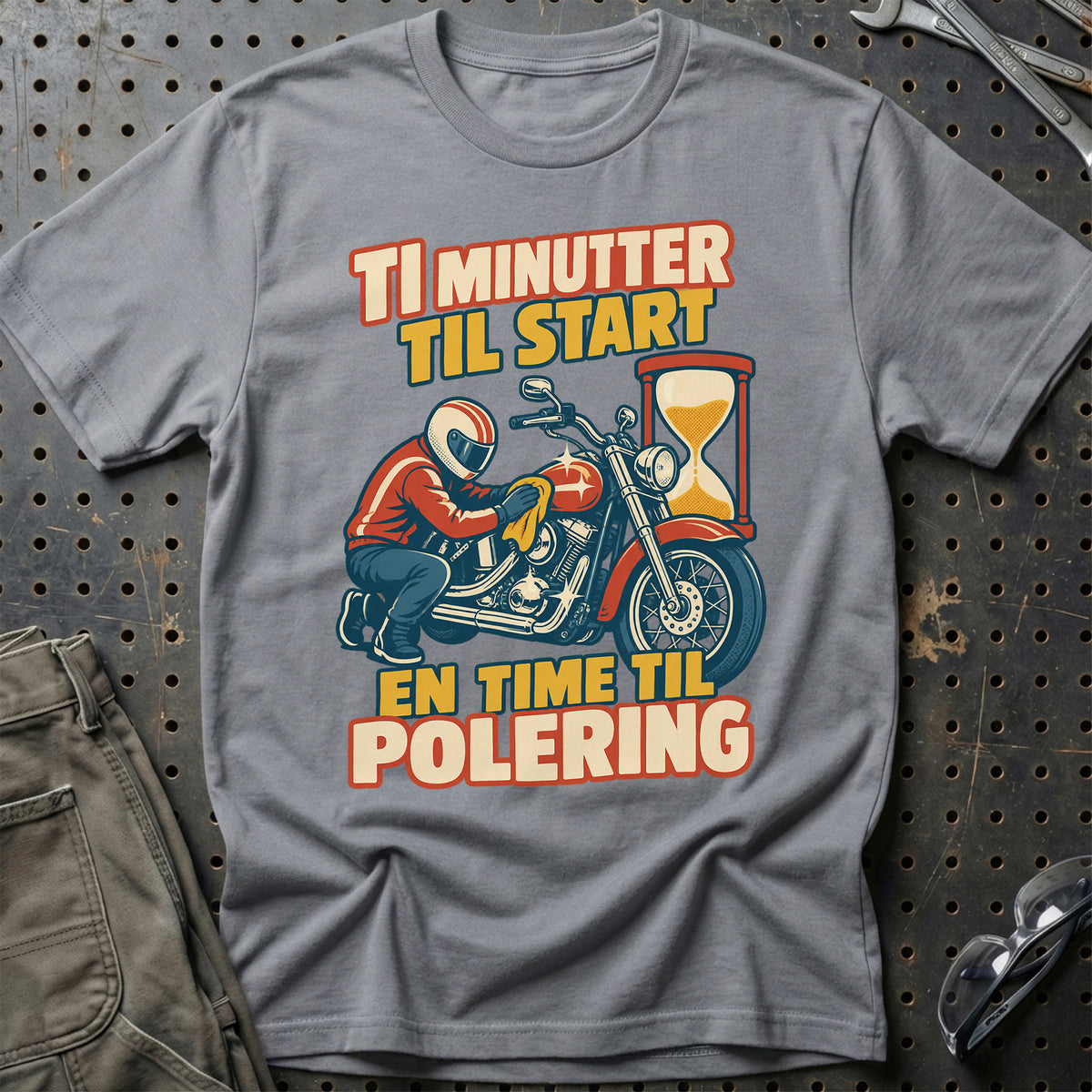 
Ti minutter til start en time til polering – Retro – Unisex T-Shirt – Grå Sport