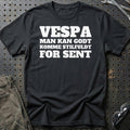 Vespa – Man Kan Godt Komme Stilfuldt For Sent T-Shirt – Sort