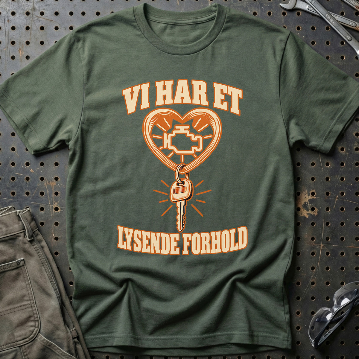 Vi har et lysende forhold T-Shirt – Grøn Militær