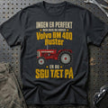 Volvo BM 400 Buster – Ingen Er Perfekt T-Shirt – Sort