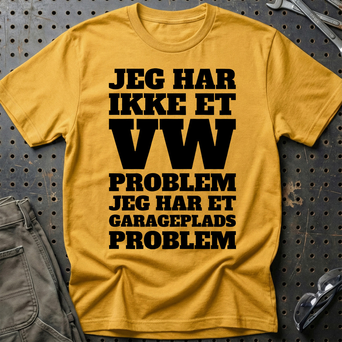 VW – Jeg har et garageplads problem T-Shirt – Guld