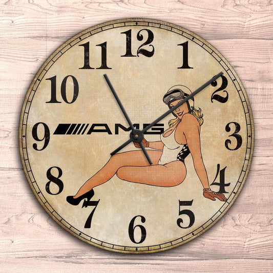 AMG Pin-Up Vintage Vægur Rundt-Clock-AMG-Garage Culture Shop- garage - man cave - merchandise