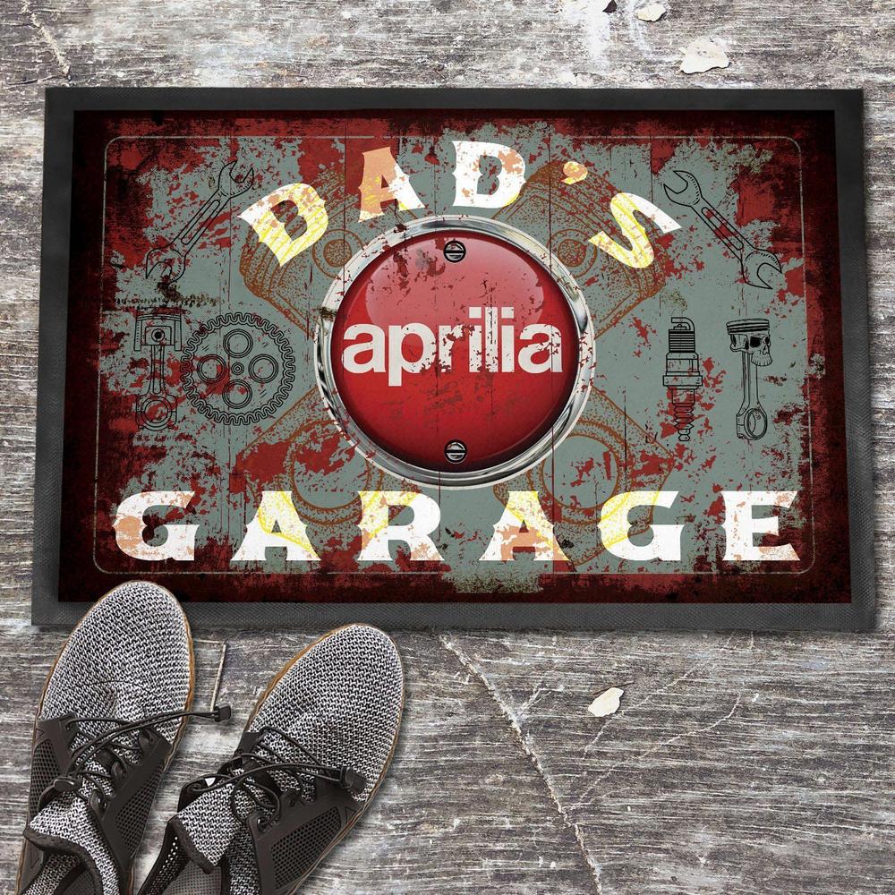 Aprilia Dads Garage Vintage Dørmåtte-Dørmåtte-Aprilia-Garage Culture Shop- garage - man cave - merchandise