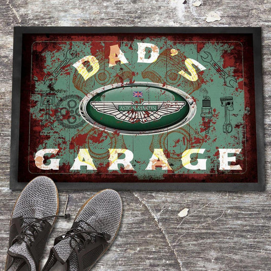 Aston Martin Dads Garage Vintage Dørmåtte-Dørmåtte-Aston Martin-Garage Culture Shop- garage - man cave - merchandise