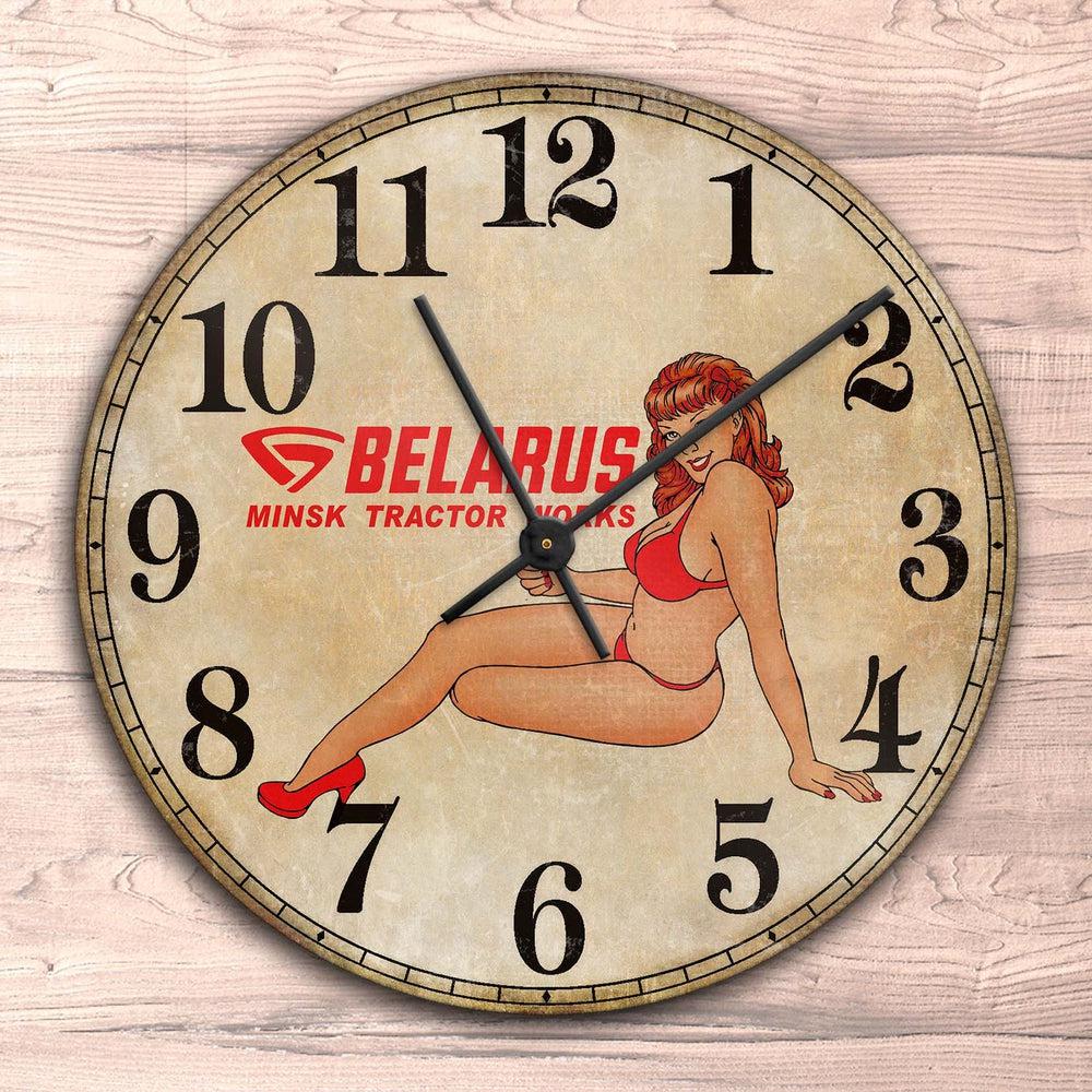 Belarus Pin-Up Vintage Vægur Rundt-Clock-Belarus-Garage Culture Shop- garage - man cave - merchandise