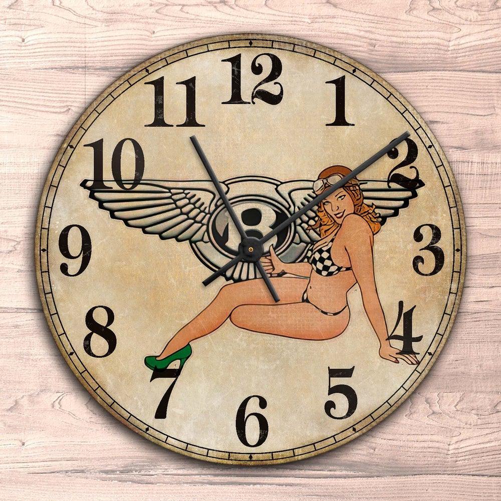 Bentley Pin-Up Vintage Vægur Rundt-Clock-Bentley-Garage Culture Shop- garage - man cave - merchandise