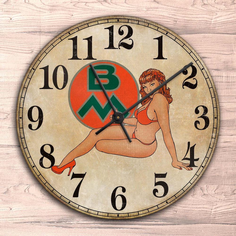 Bolinder Munktell Pin-Up Vintage Vægur Rundt-Clock-Bolinder Munktell-Garage Culture Shop- garage - man cave - merchandise