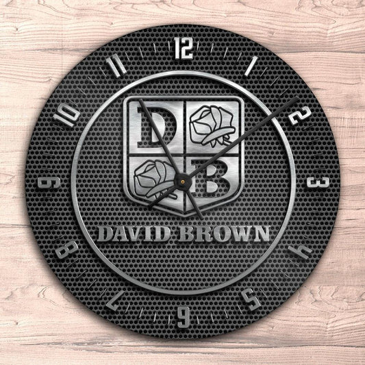 David Brown Vægur Rundt-Clock-David Brown-Garage Culture Shop- garage - man cave - merchandise