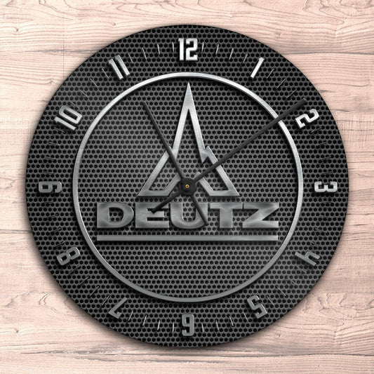Deutz Vægur Rundt-Clock-Deutz-Garage Culture Shop- garage - man cave - merchandise