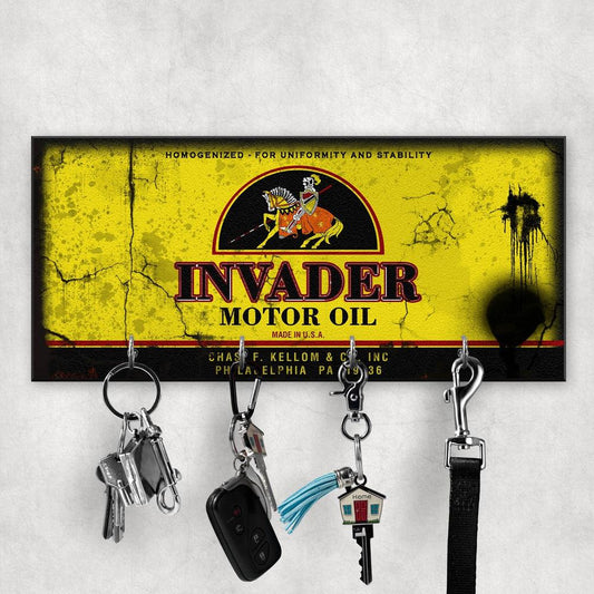 Invader Motor Oil Vintage Nøgleholdere-Nøgleholdere-Motoroil-Garage Culture Shop- garage - man cave - merchandise