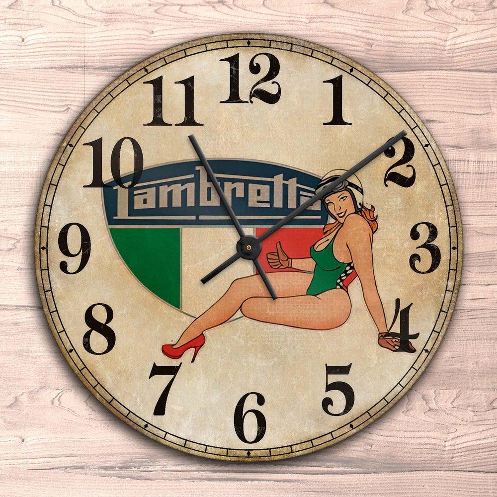 Lambretta Pin-Up Vintage Vægur Rundt-Clock-Lambretta-Garage Culture Shop- garage - man cave - merchandise