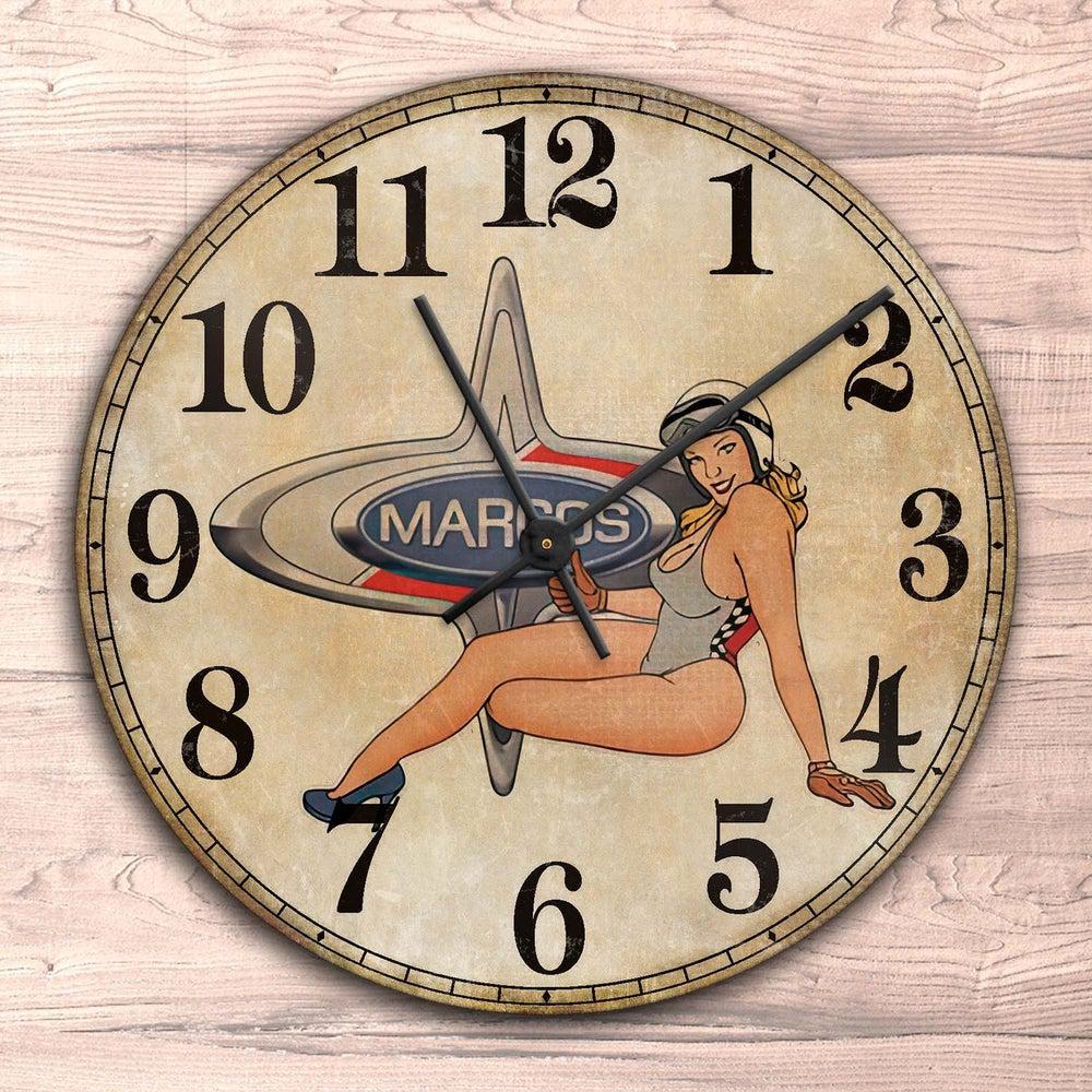 Marcos Pin-Up Vintage Vægur Rundt-Clock-Marcos-Garage Culture Shop- garage - man cave - merchandise