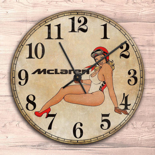 McLaren Pin-Up Vintage Vægur Rundt-Clock-McLaren-Garage Culture Shop- garage - man cave - merchandise