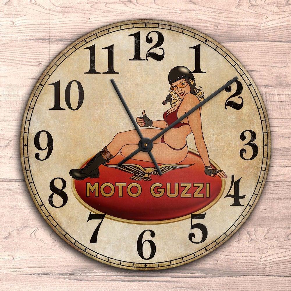 Moto Guzzi Pin-Up Vintage Vægur Rundt-Clock-Moto Guzzi-Garage Culture Shop- garage - man cave - merchandise