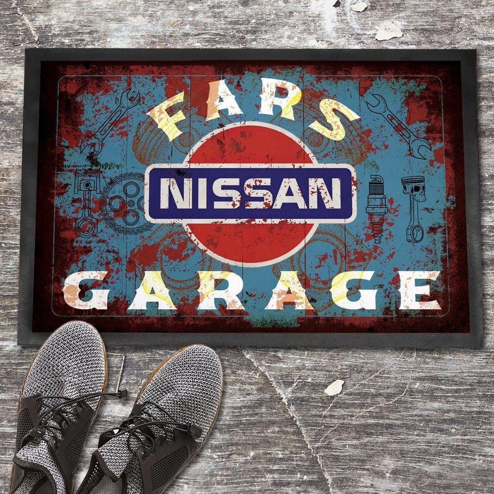 Nissan Fars Garage Vintage Dørmåtte-Dørmåtte-Nissan-Garage Culture Shop- garage - man cave - merchandise