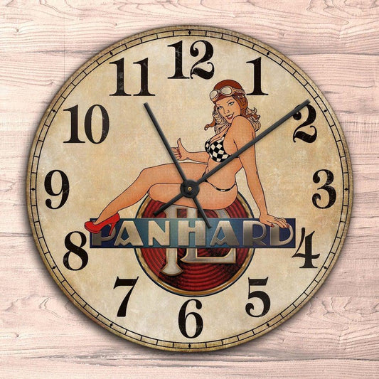 Panhard Pin-Up Vintage Vægur Rundt-Clock-Panhard-Garage Culture Shop- garage - man cave - merchandise