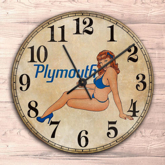 Plymouth Pin-Up Vintage Vægur Rundt-Clock-Plymouth-Garage Culture Shop- garage - man cave - merchandise