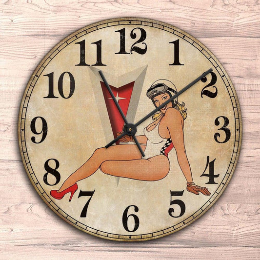 Pontiac Pin-Up Vintage Vægur Rundt-Clock-Pontiac-Garage Culture Shop- garage - man cave - merchandise